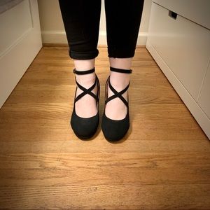 Black Strappy Wedge Heels Size 8.5